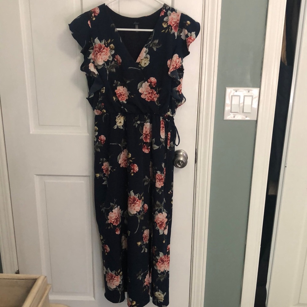 Soprano midi faux wrap floral dress